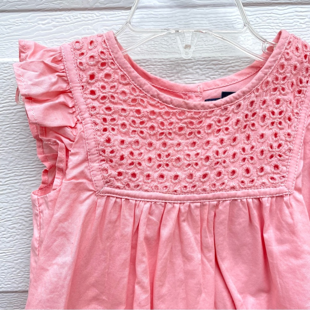 Baby Gap 18-24 romper pink - Picture 2 of 5